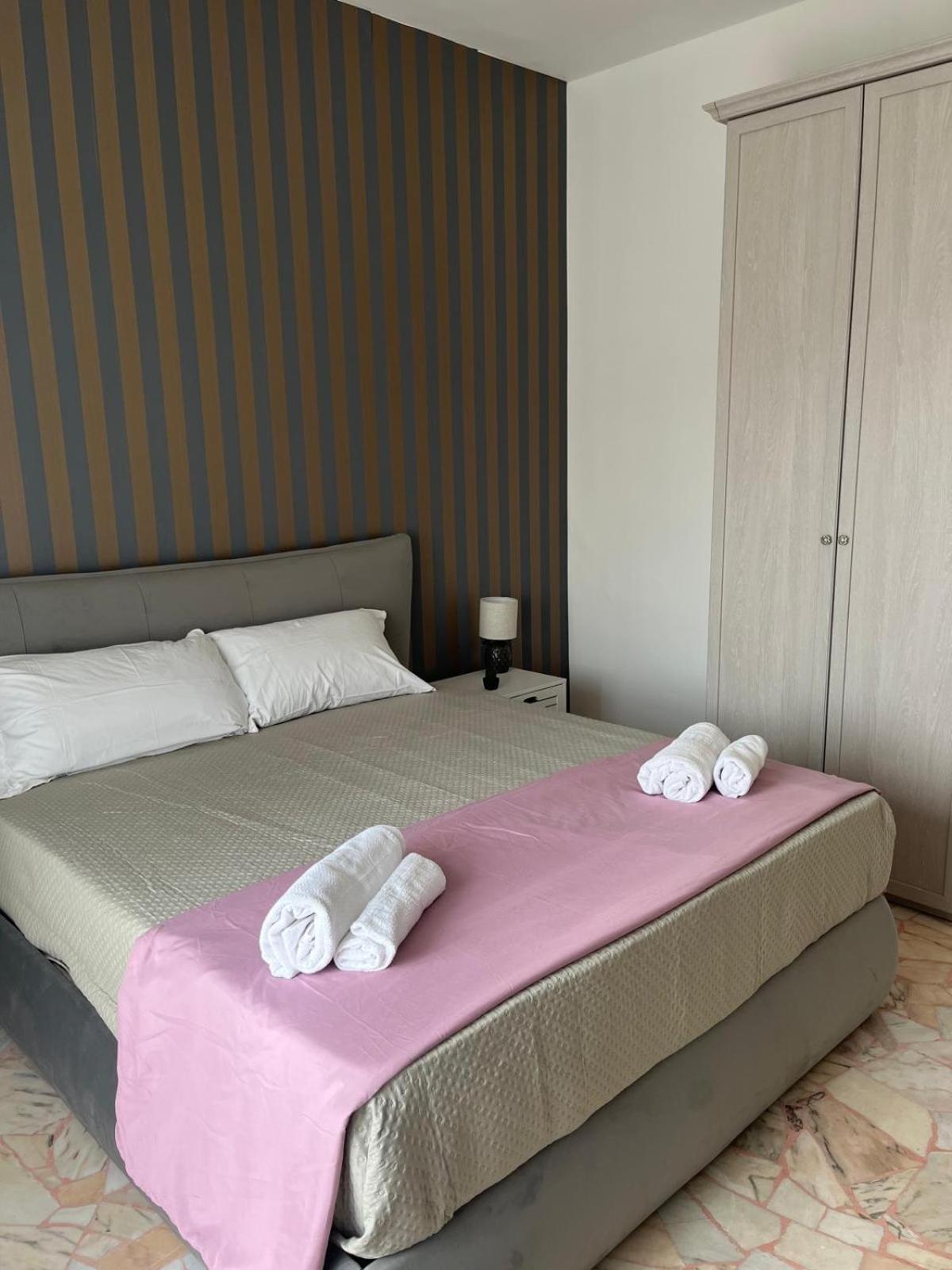 Labanca'S Comfort Rooms 马泰拉 外观 照片